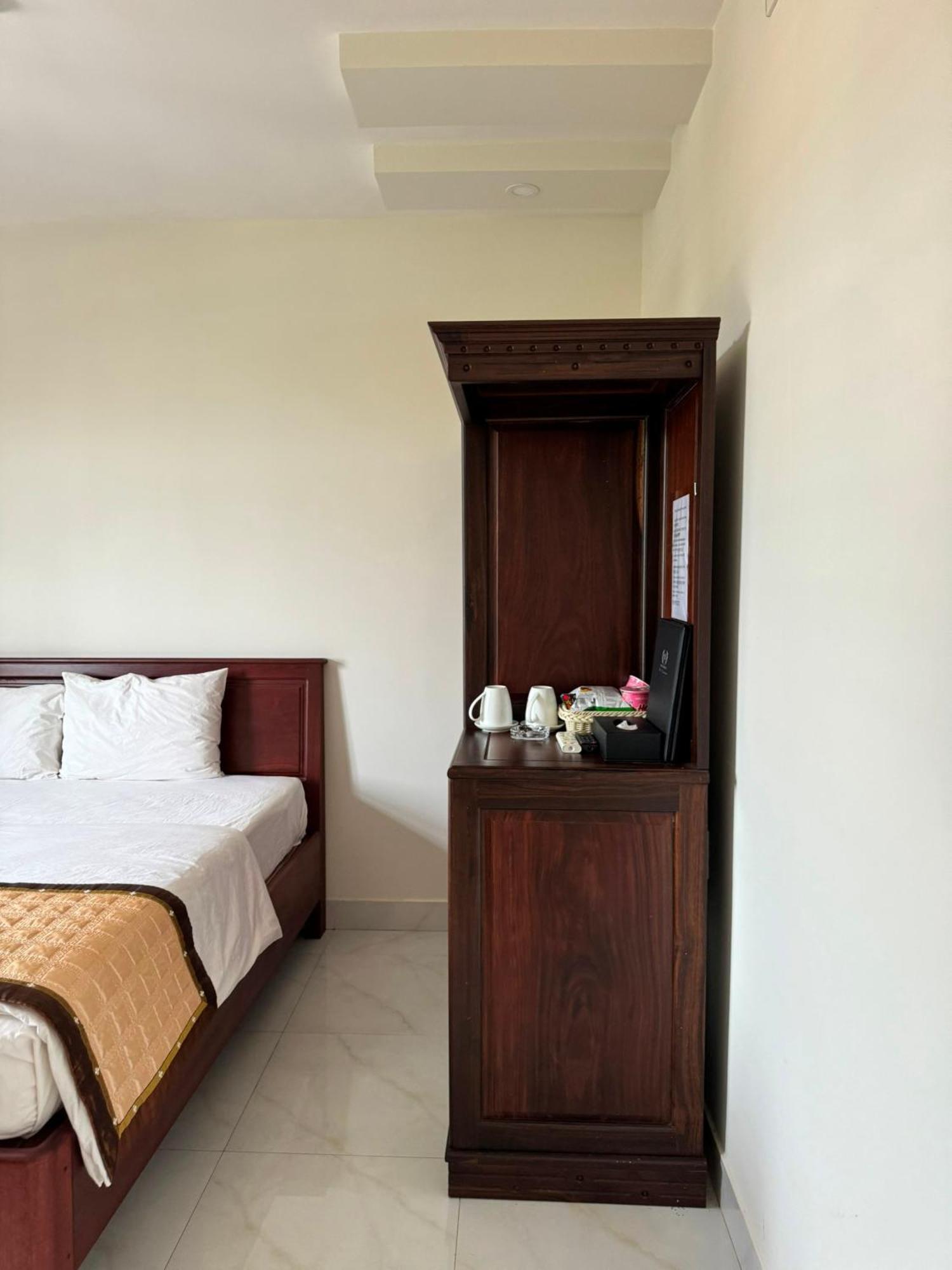 Hoang Khiem Hotel Pleiku Zewnętrze zdjęcie