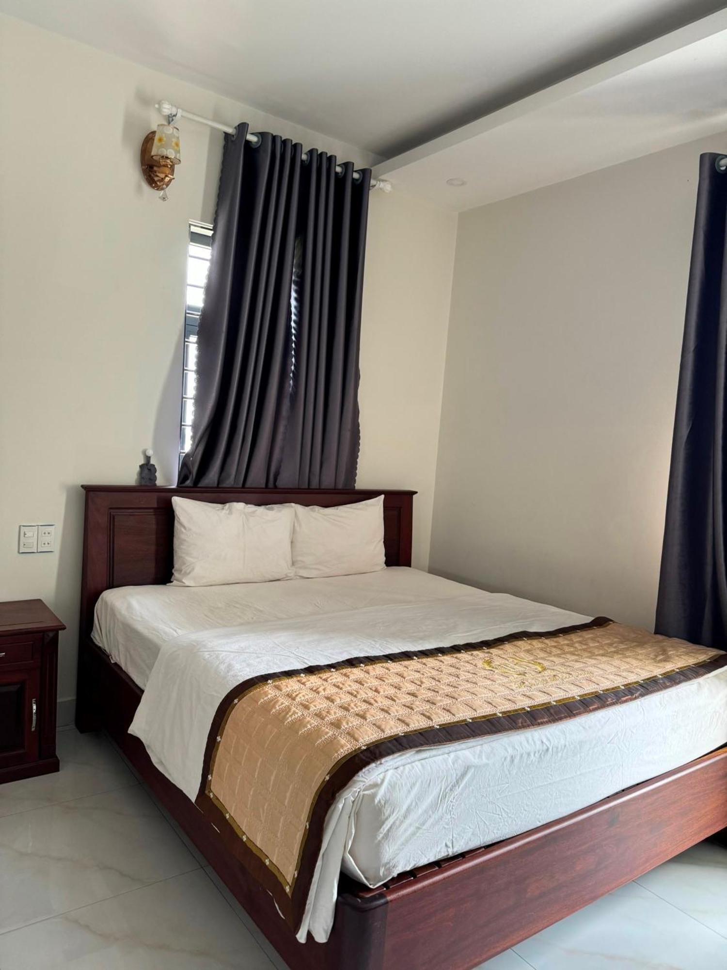 Hoang Khiem Hotel Pleiku Zewnętrze zdjęcie