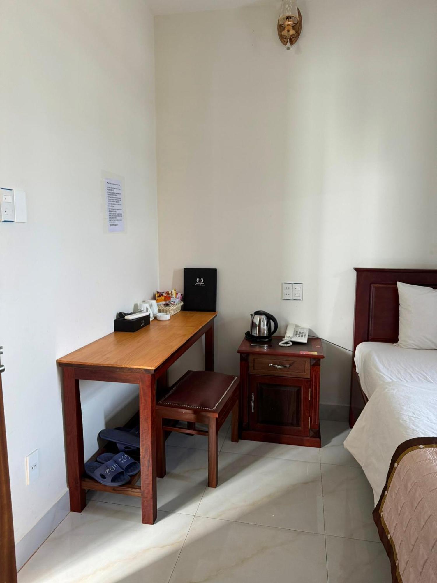 Hoang Khiem Hotel Pleiku Zewnętrze zdjęcie