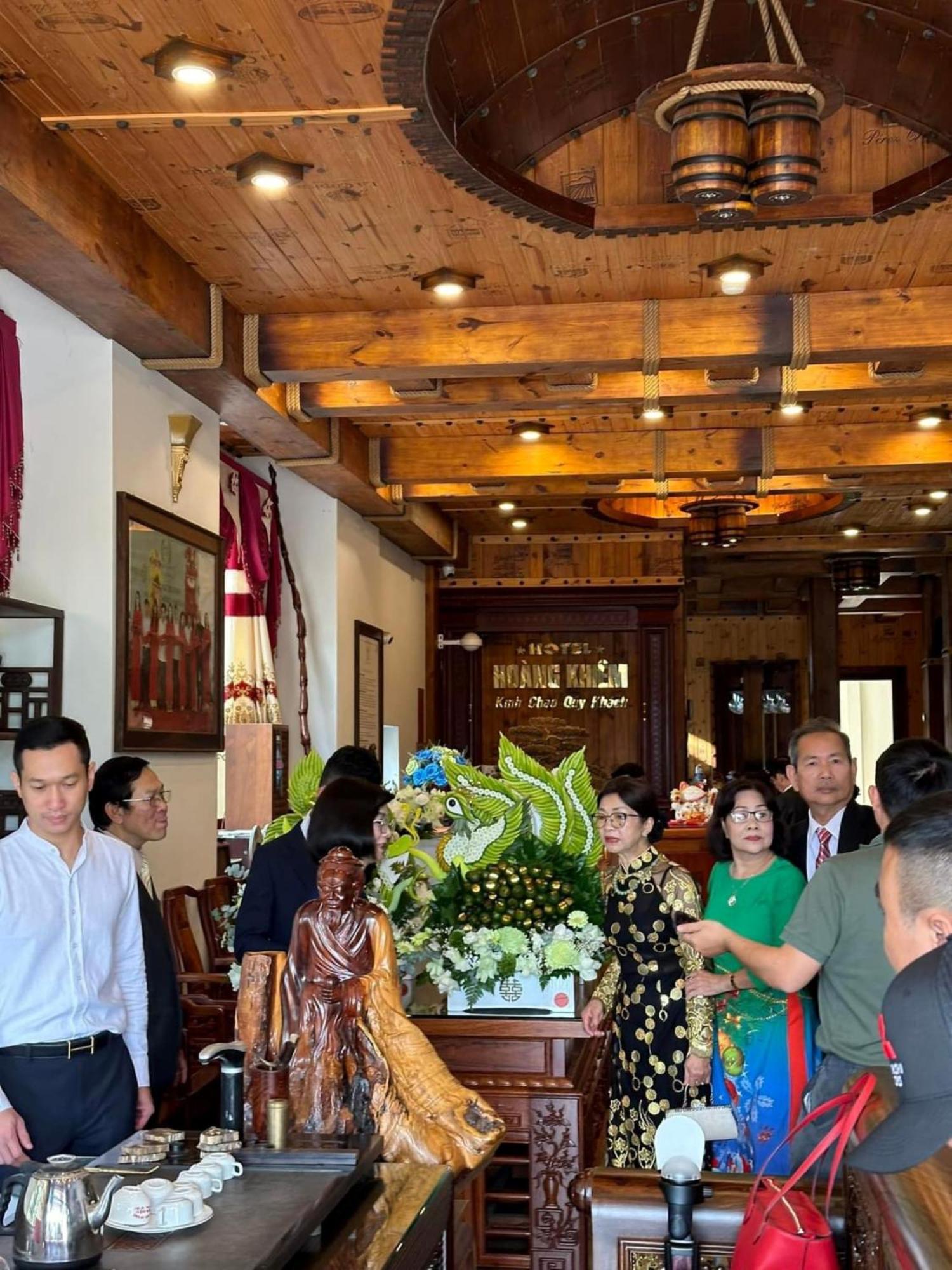 Hoang Khiem Hotel Pleiku Zewnętrze zdjęcie